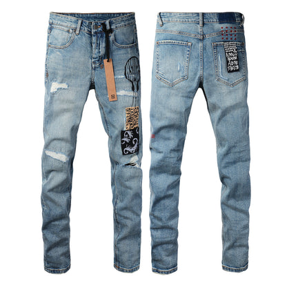 Jeans pitillo UltraFlex de tiro medio y efecto moldeador con detalles de parches cuadrados atrevidos 3022